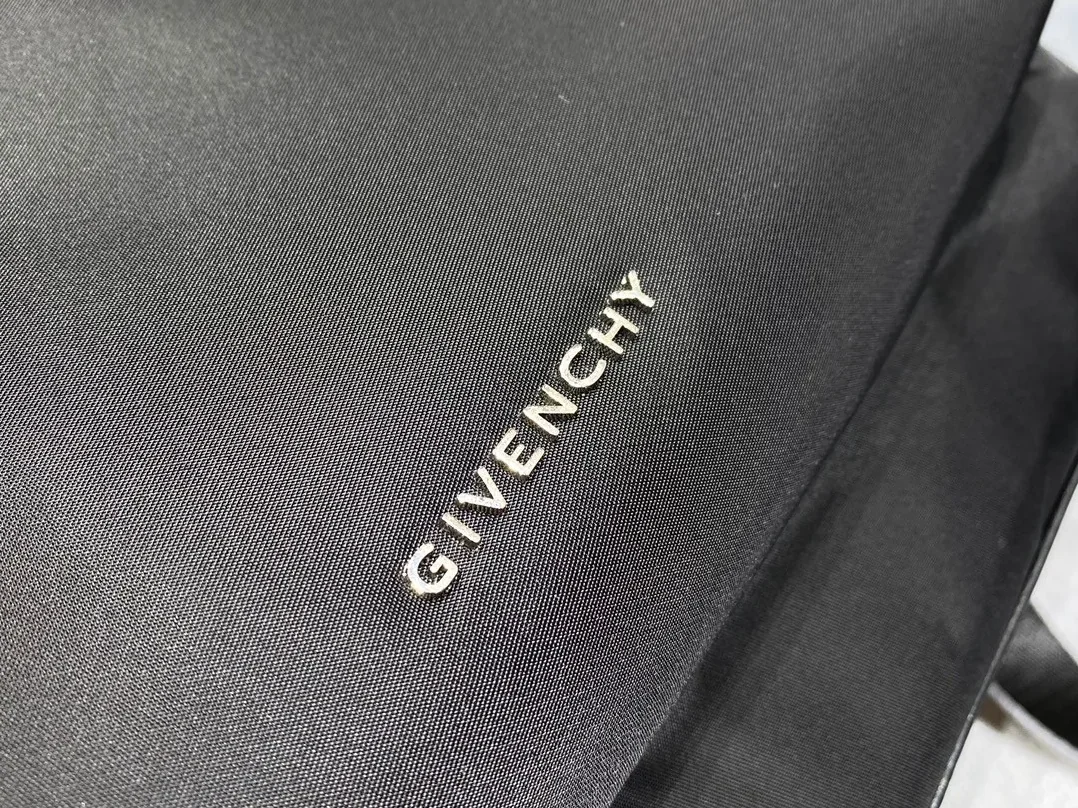 Givenchy Essentiel U Backpack Black / Givenchy Essentiel U Backpack Black /