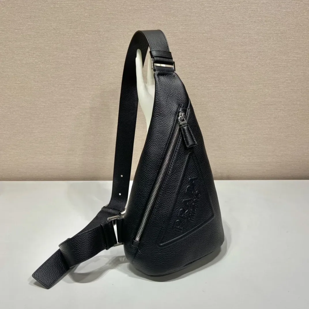 Prada Crossbody Bag / Black Silver Hardware 2VZ098_2BBE_F0002_V_OLO