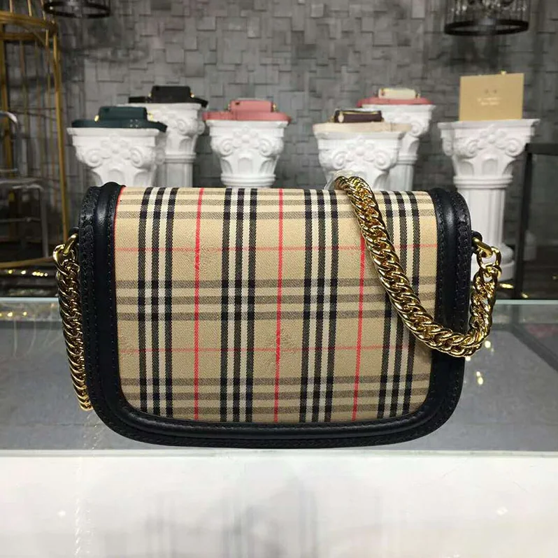 Burberry The 1983 Check Link Bag Leather Trim for Women in Black Burberry The 1983 Check Link Bag Leather Trim for Women in Black