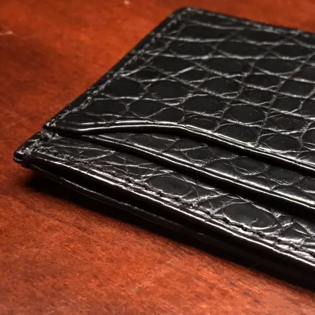 Crocodile Pattern Genuine Leather Fashionable Multi Card Wallet for Men's