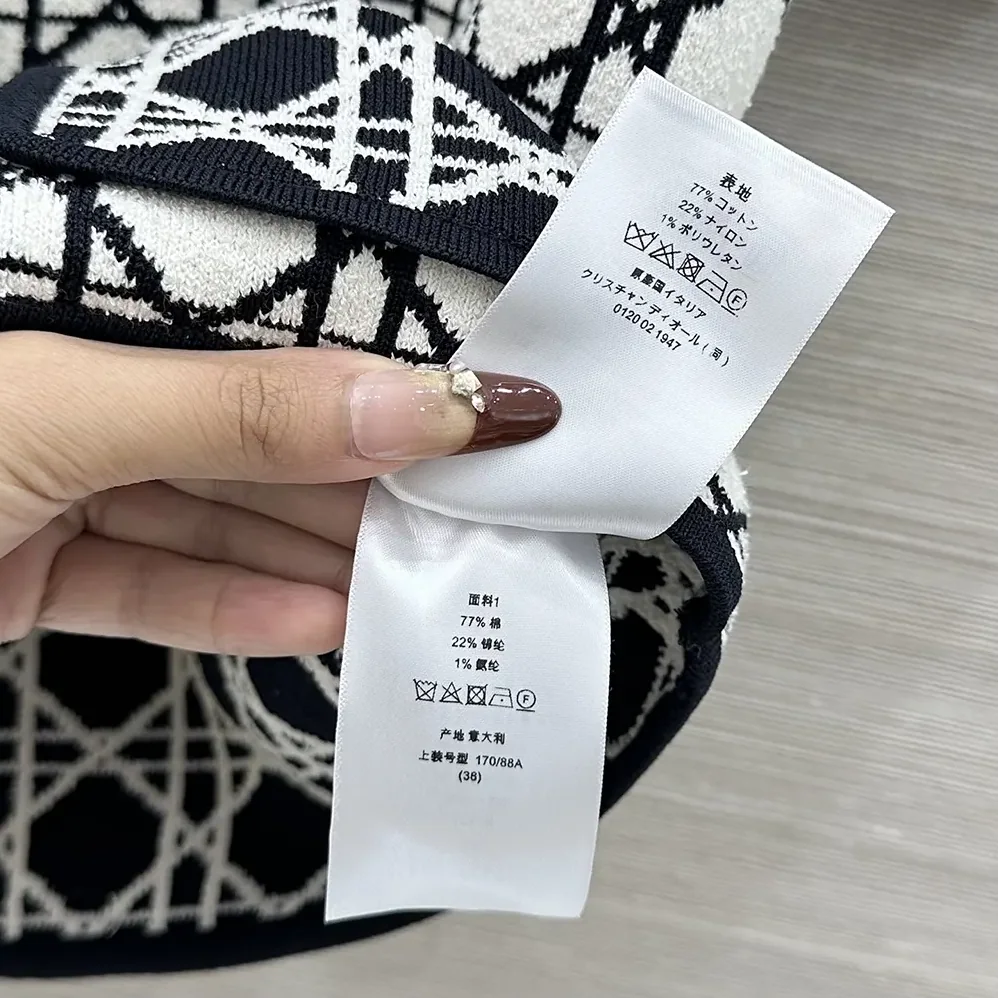 Dior Macrocannage Short-Sleeved Jacket Navy Blue and White Tweed for Women Dior Macrocannage Short-Sleeved Jacket Navy Blue and White Tweed for Women