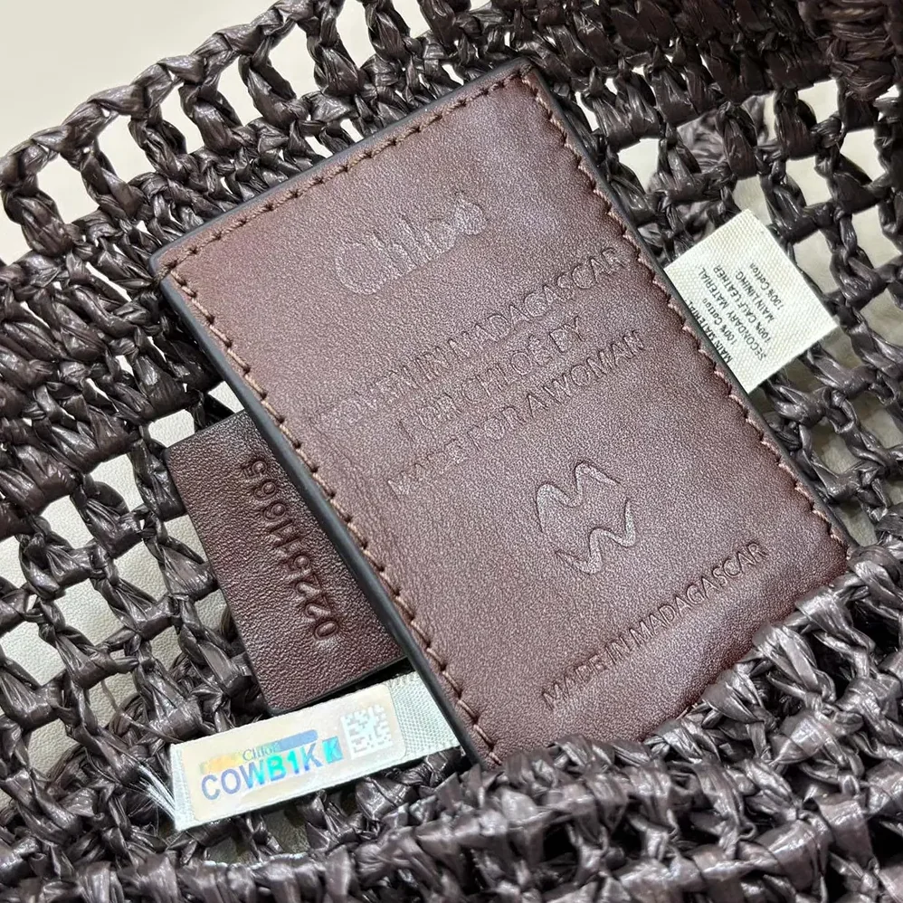 Chloe Small Summer Banana Tote Bag in Raffia for Women in Kohl Brown Chloe Small Summer Banana Tote Bag in Raffia for Women in Kohl Brown