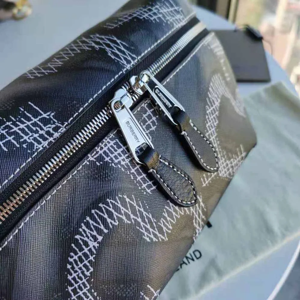 Burberry Monogram Print E-canvas Sonny Bum Bag for Women in Black Burberry Monogram Print E-canvas Sonny Bum Bag for Women in Black