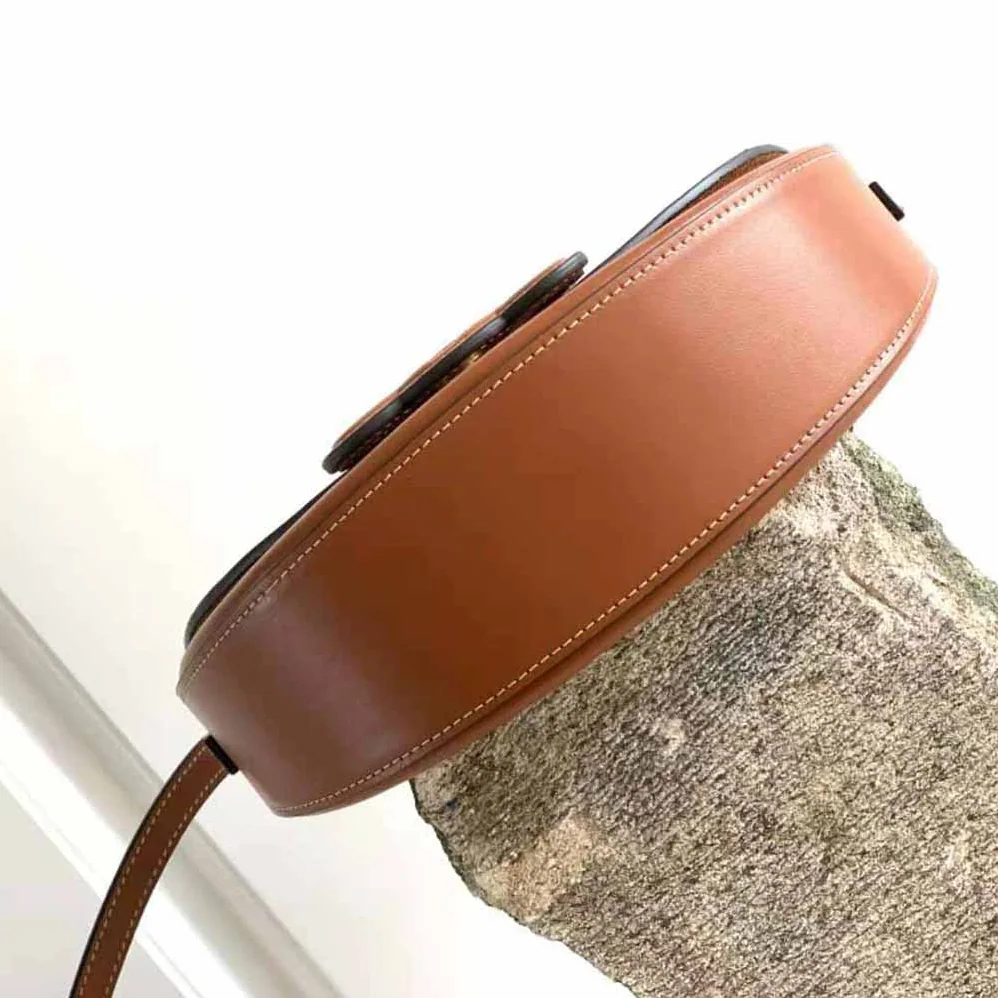 Celine Besace Cuir Triomphe in Smooth Calfskin for Women in Brown