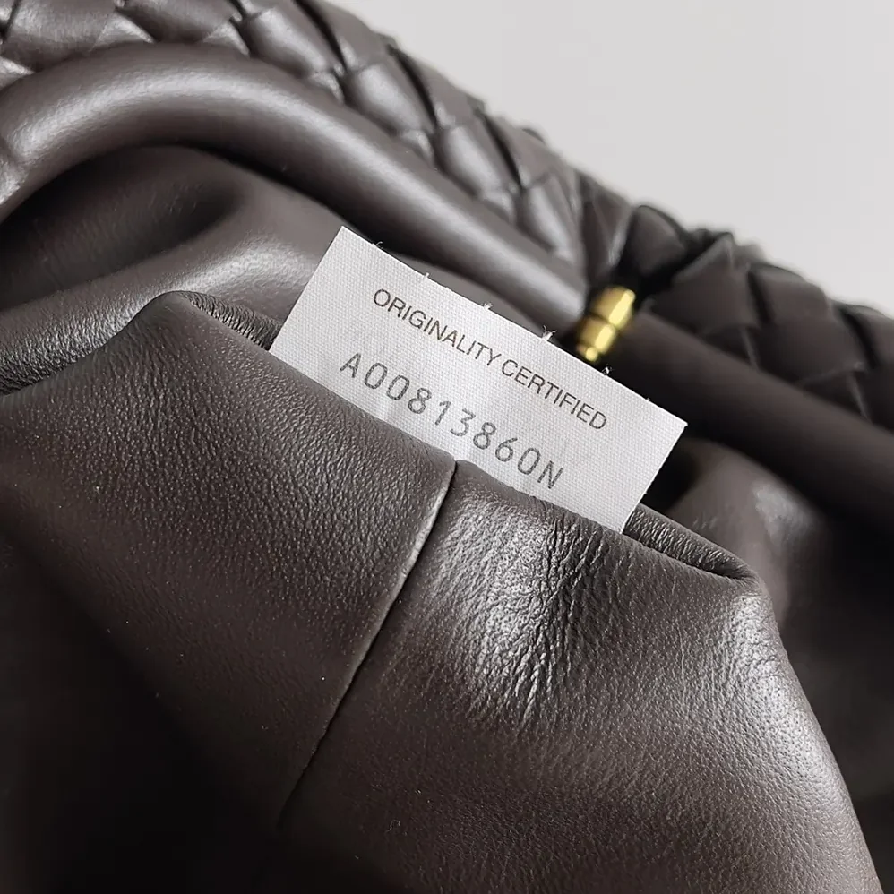 Bottega Veneta Small Lauren 1980 for Women in Chocolate
