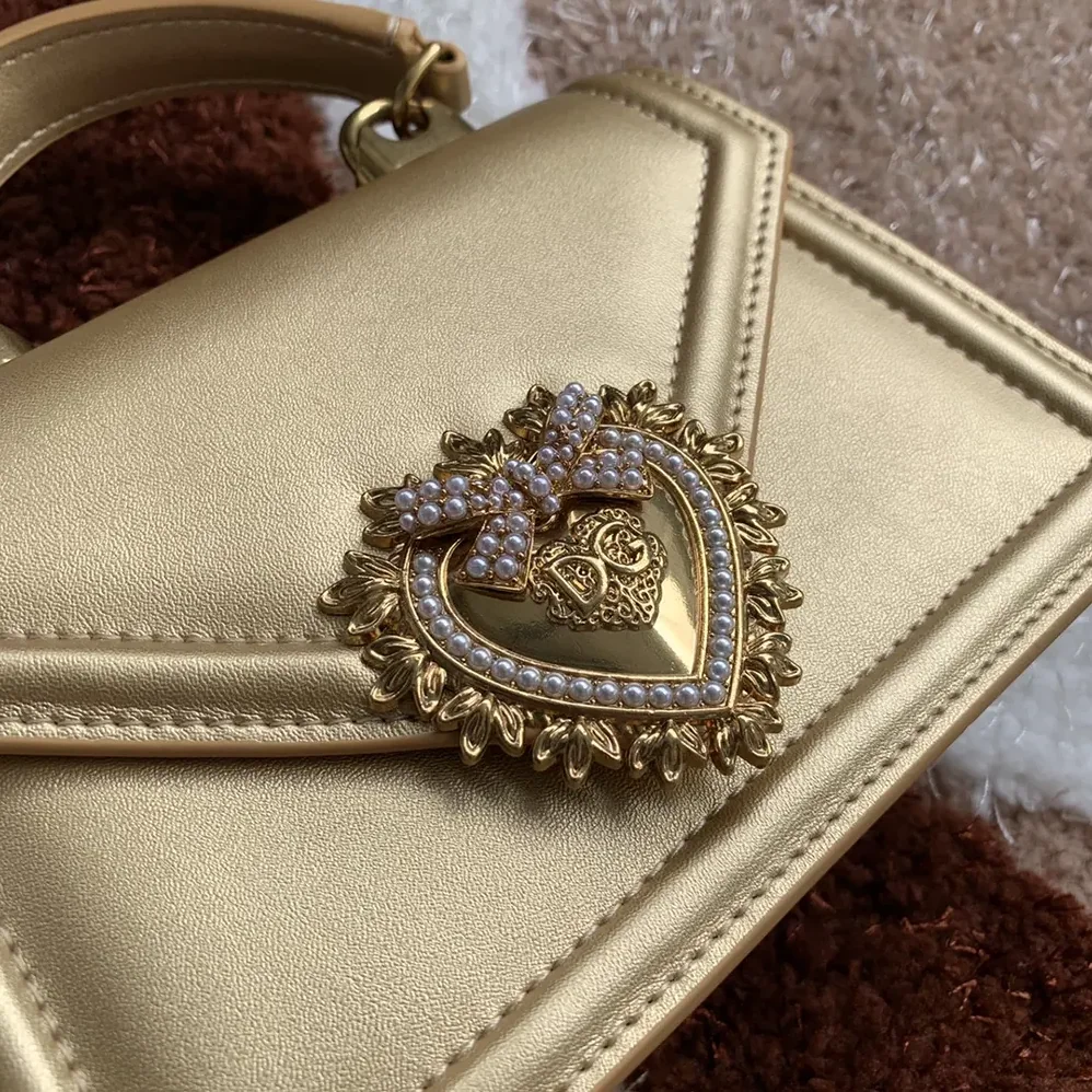 Dolce Gabbana D&G Medium Devotion Bag in Mordore Nappa Leather for Women in Gold