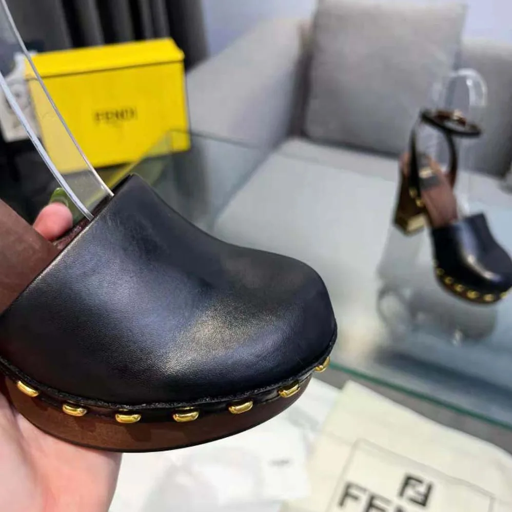 Fendi Baguette Show Black Leather High for Women in Heeled Clogs