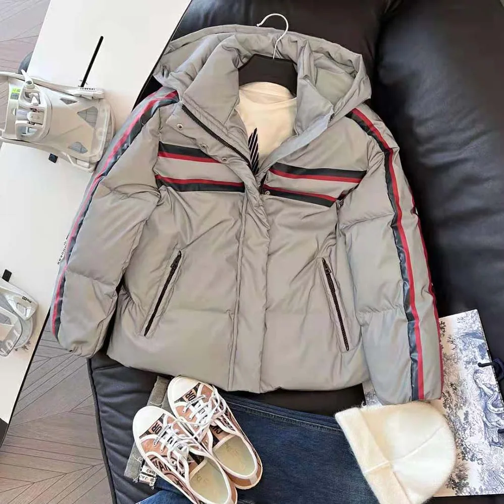 Dior Dioralps Hooded Down Jacket Silver-Tone Reflective Dior Star Quilted Technical Fabric for Women Dior Dioralps Hooded Down Jacket Silver-Tone Reflective Dior Star Quilted Technical Fabric for Women