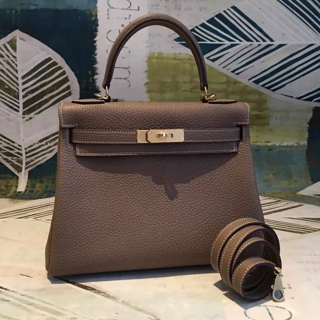 Hermes Kelly 28 Greige Bag With Gold Toned Harware