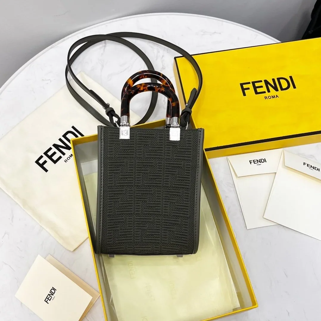 Fendi Mini Sunshine Shopper Black