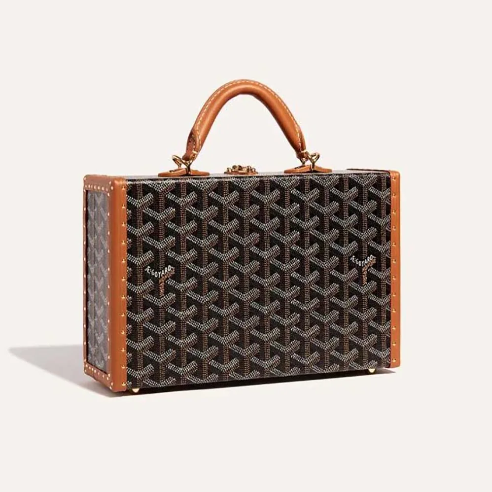 Goyard Sac Malle Grand Hôtel in Goyardine Canvas & Clamecy Calfskin for Women in Brown Goyard Sac Malle Grand Hôtel in Goyardine Canvas & Clamecy Calfskin for Women in Brown