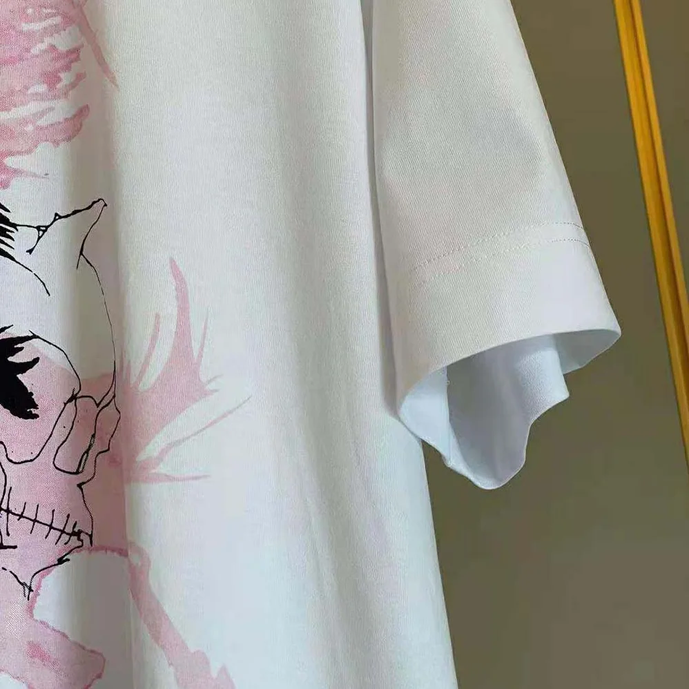 Givenchy Gothic Printed Oversized T-Shirt for Men in Pink