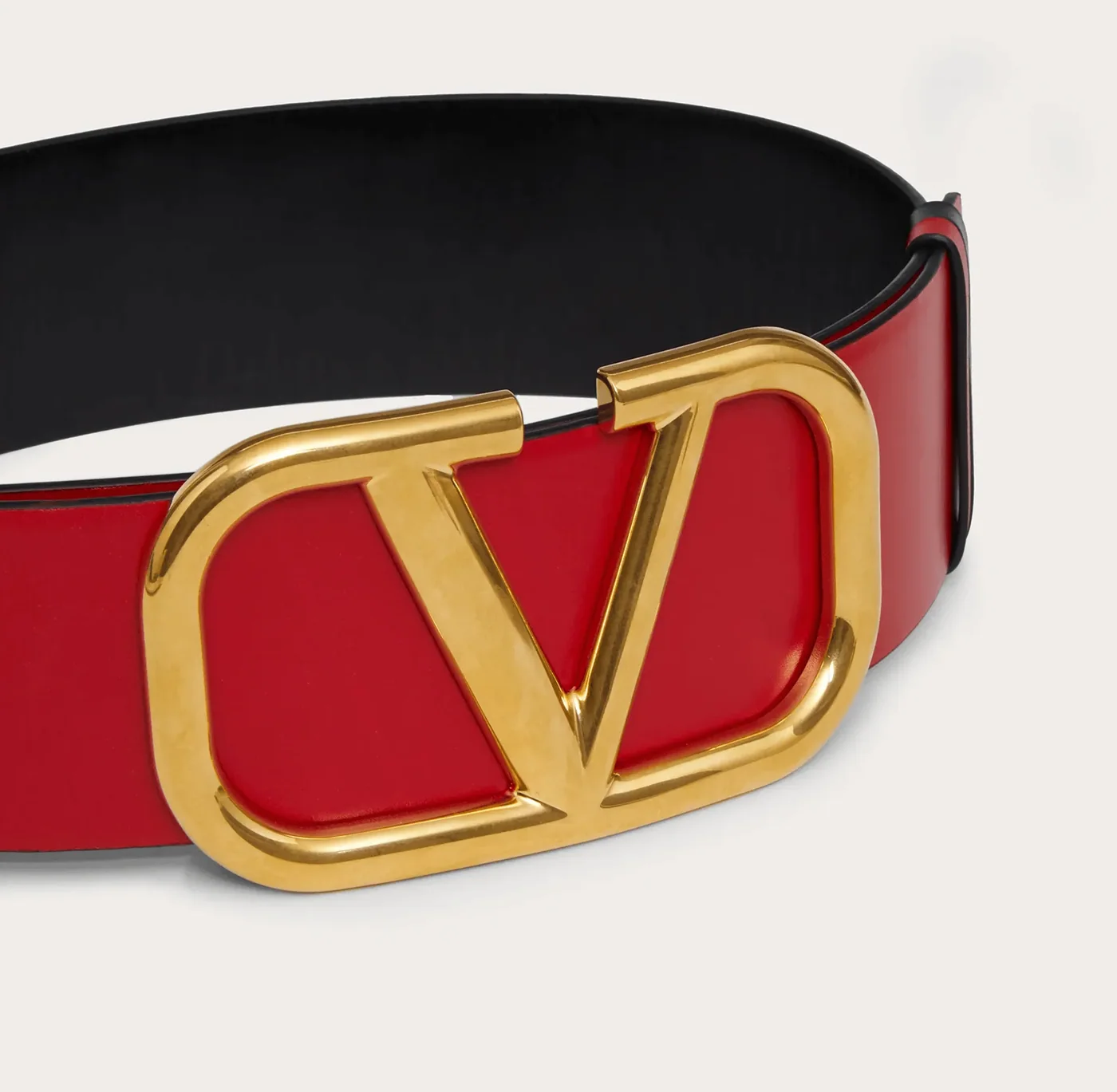 V Gold Buckle Leather Belt