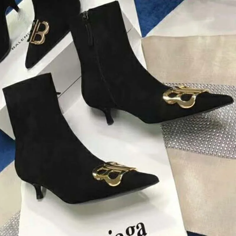 Balenciaga Shoes BB Booties Velvet 40mm Heel for Women in Black Balenciaga Shoes BB Booties Velvet 40mm Heel for Women in Black