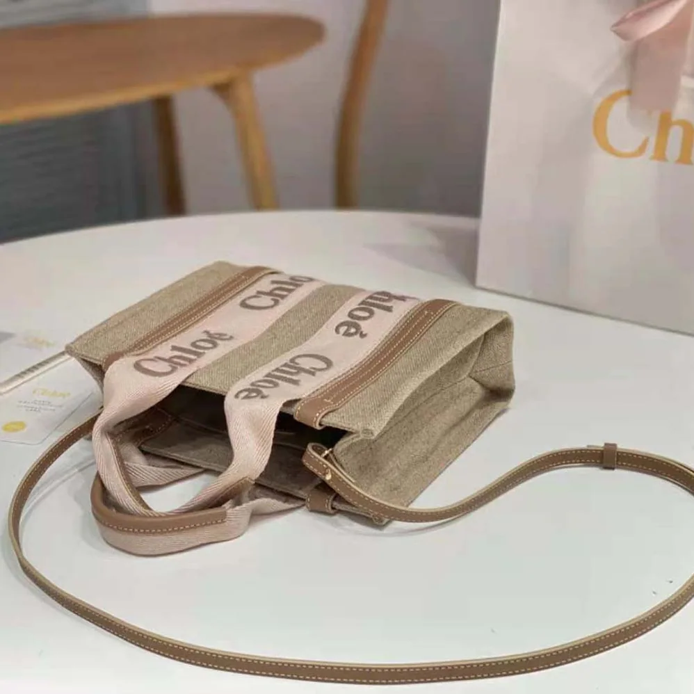 Chloe Small Woody Tote Bag for Women in Beige Chloe Small Woody Tote Bag for Women in Beige