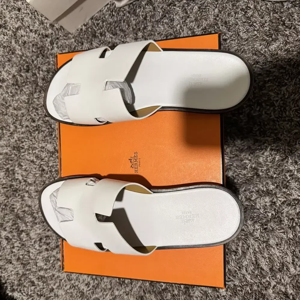 Hermes Izmir Sandal for Unisex in White
