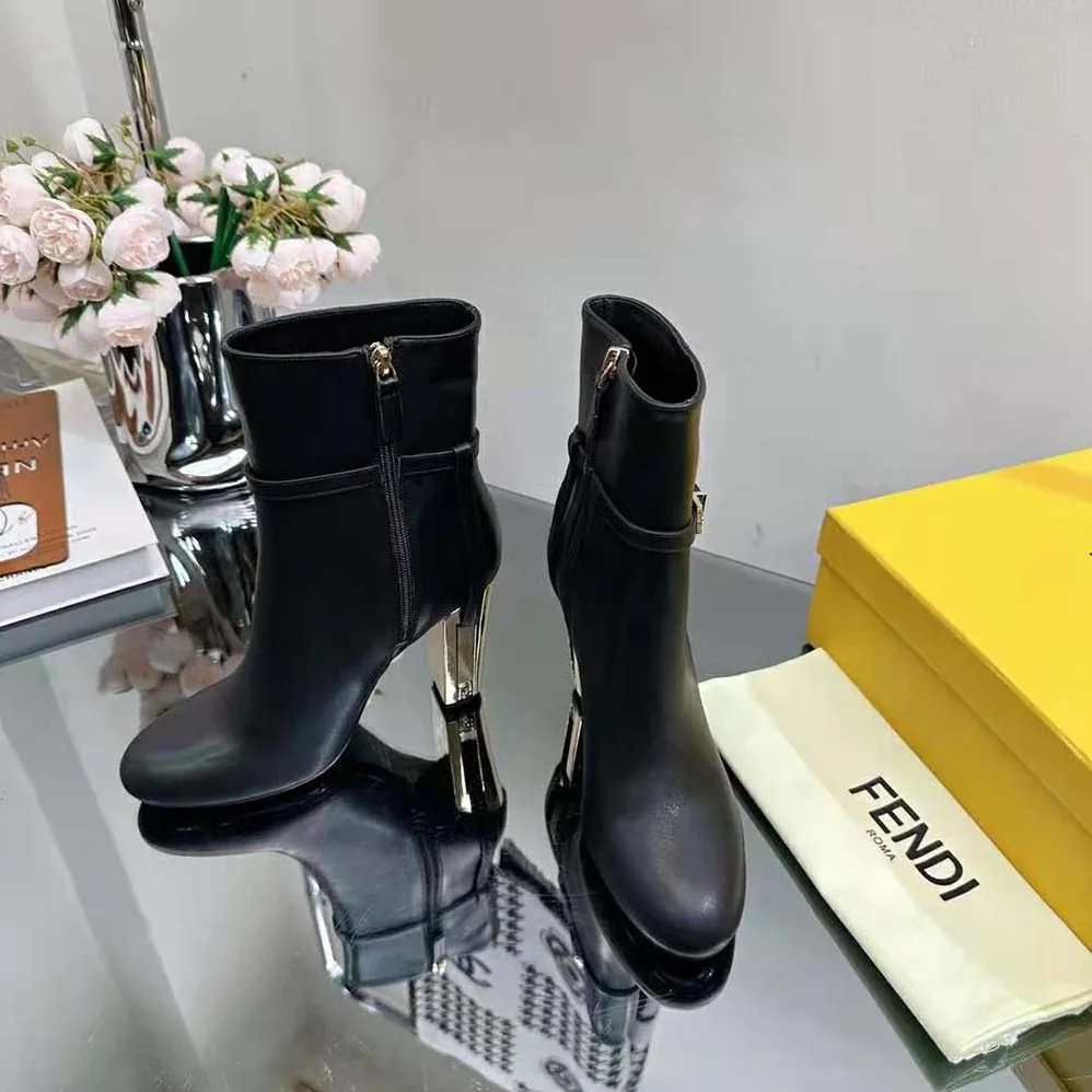 Fendi Delfina Black Leather High for Women in heeled Ankle Boots Fendi Delfina Black Leather High for Women in heeled Ankle Boots