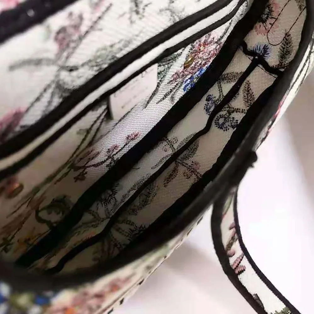 Dior Saddle Bag White Multicolor Dior Petites Fleurs Embroidery for Women Dior Saddle Bag White Multicolor Dior Petites Fleurs Embroidery for Women