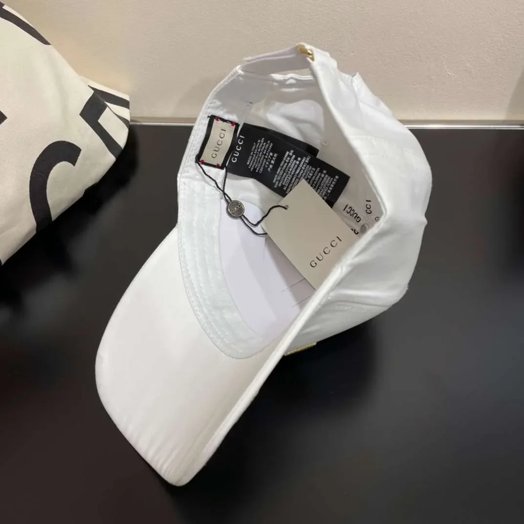 Gucci Bee Baseball Hat White