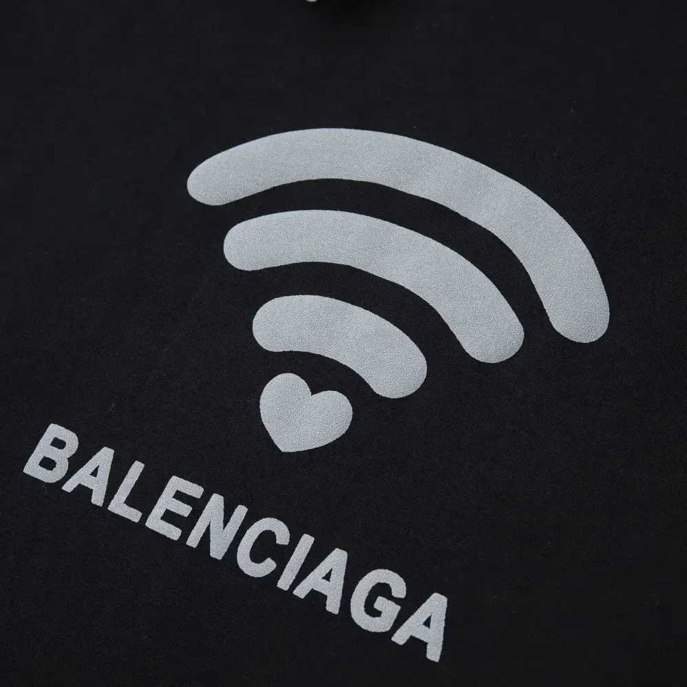 Balenciaga Lo_ve T-Shirt Medium Fit Black and Dark Grey Vintage Jersey for Men
