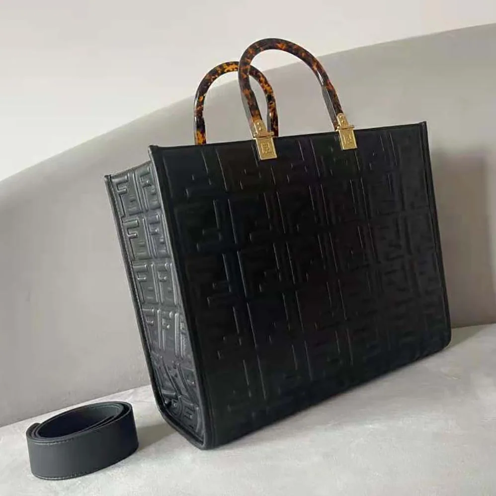 Fendi Sunshine Medium Black Leather Shopper for Women Fendi Sunshine Medium Black Leather Shopper for Women