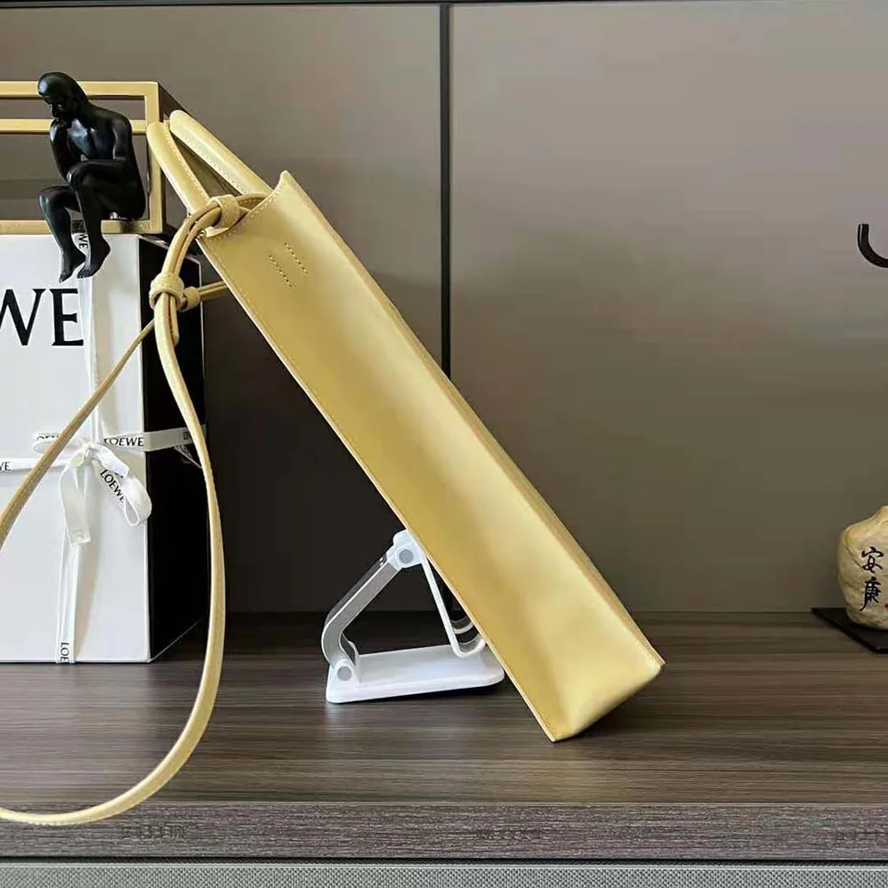 Loewe LOEWE Standard A4 Tote in Sleek Calfskin for Women in Gold Loewe LOEWE Standard A4 Tote in Sleek Calfskin for Women in Gold
