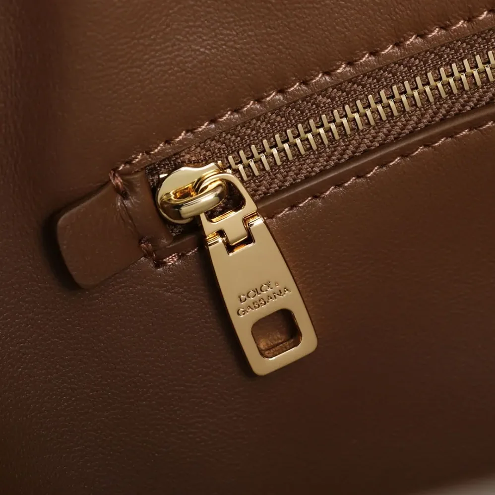 Dolce Gabbana D&G Capri Crow'S Nest for Women in Brown