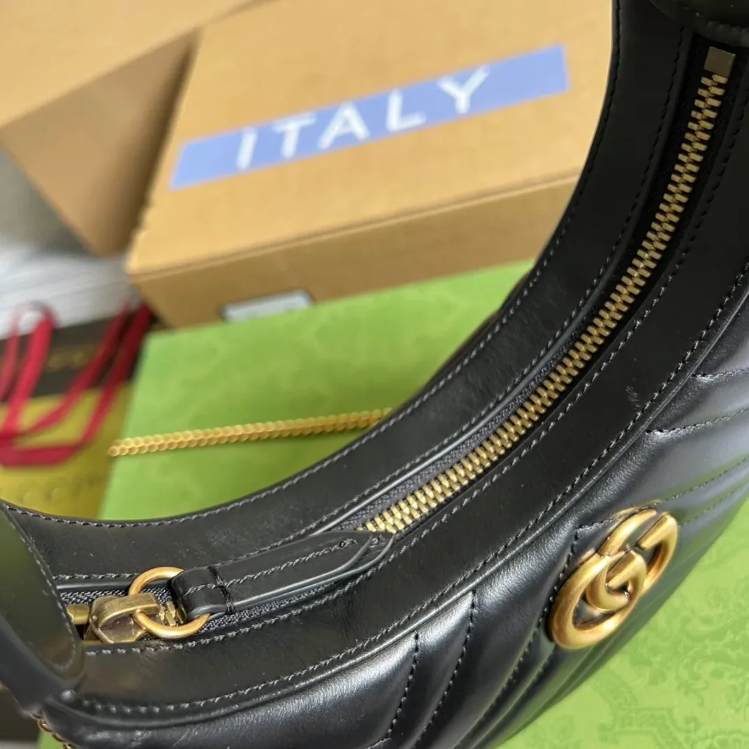 Gucci Marmont Half Moon Shaped Mini Bag Black Gucci Marmont Half Moon Shaped Mini Bag Black