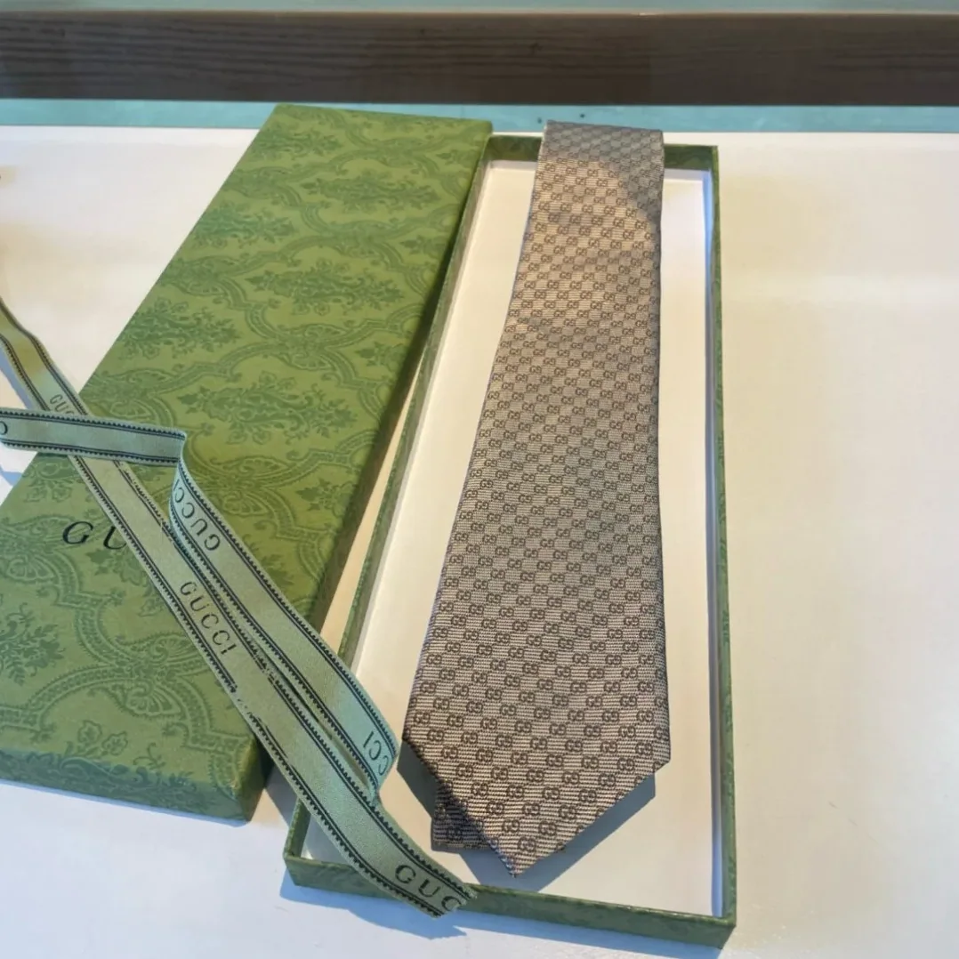 Gucci Monogram Interlocking G Jacquard Tie Light Grey Gucci Monogram Interlocking G Jacquard Tie Light Grey