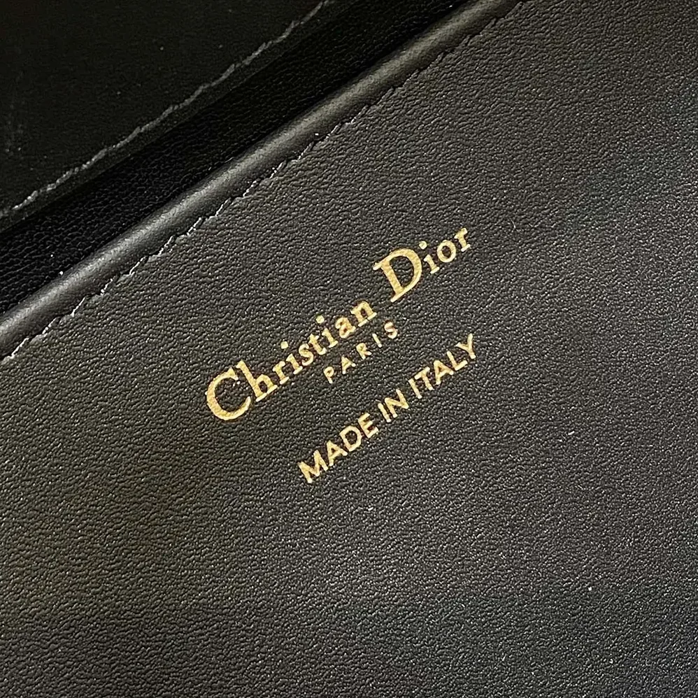 Dior Medium Dior Toujours Vertical Tote Bag Black Macrocannage Calfskin for Women Dior Medium Dior Toujours Vertical Tote Bag Black Macrocannage Calfskin for Women