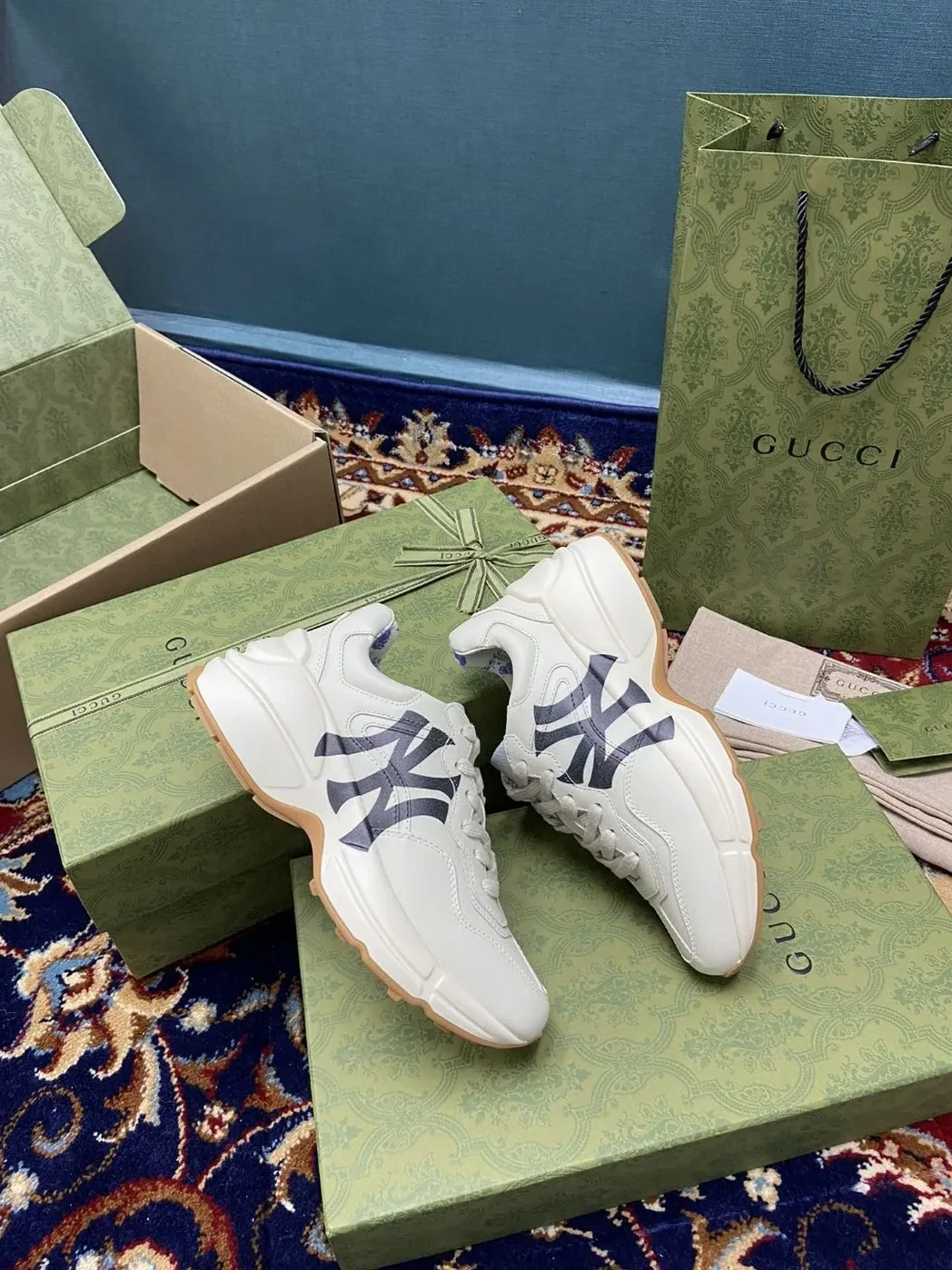 Gucci Rhyton Sneaker GG With NY Yankess White Ivory for Women