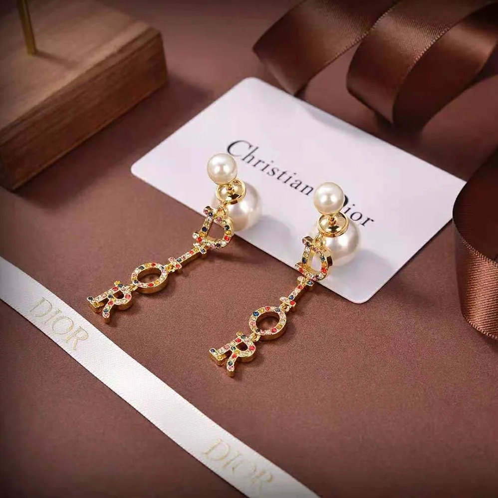 Dior Dior Tribales Earrings Gold-Finish Metal White Resin Pearls for Women Dior Dior Tribales Earrings Gold-Finish Metal White Resin Pearls for Women