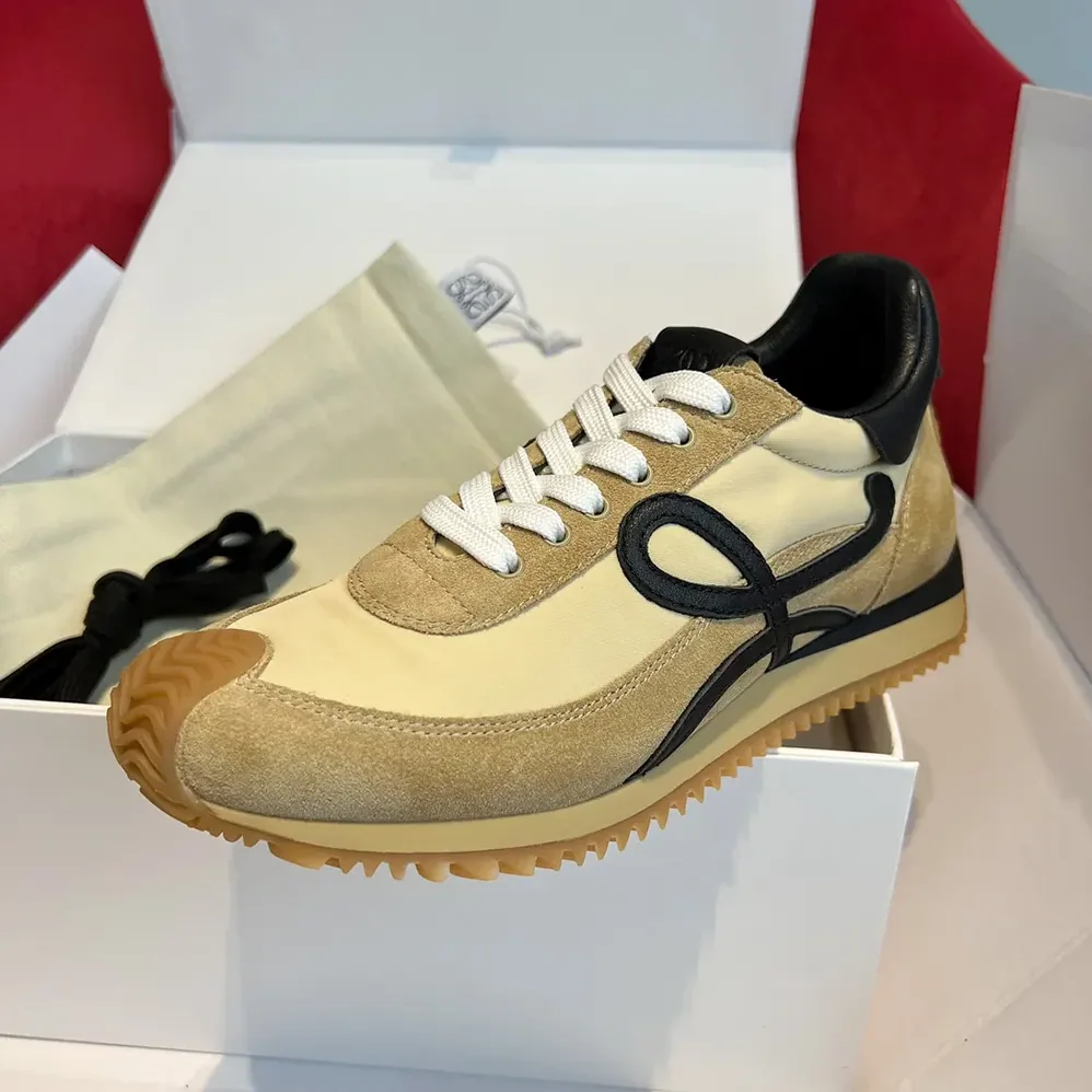 Loewe Flow Runner in Nylon and Suede for Unisex in Gold/Black Loewe Flow Runner in Nylon and Suede for Unisex in Gold/Black