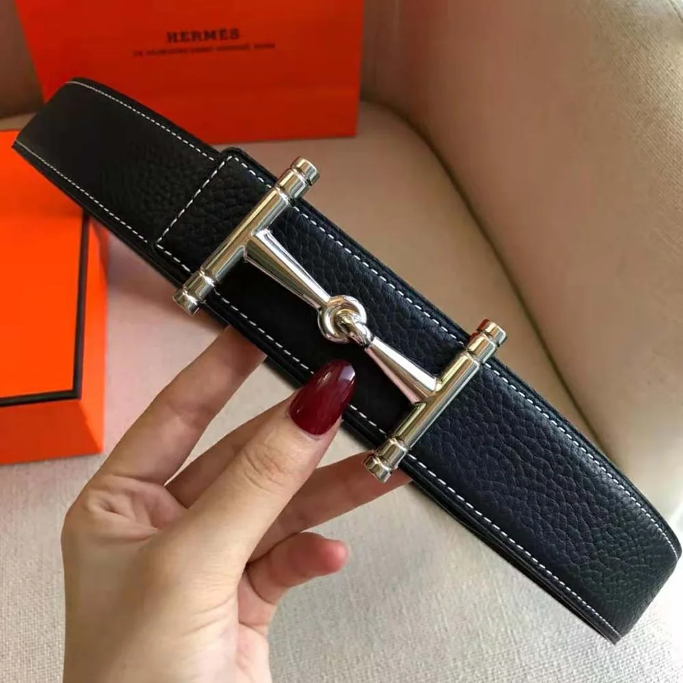 Hermes H Hippique Belt Buckle & Reversible Leather Strap 32 mm for Women in Black