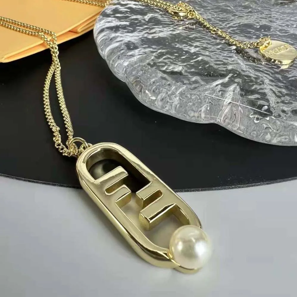 Fendi O'Lock Necklace Gold for Women in colored Necklace Fendi O'Lock Necklace Gold for Women in colored Necklace