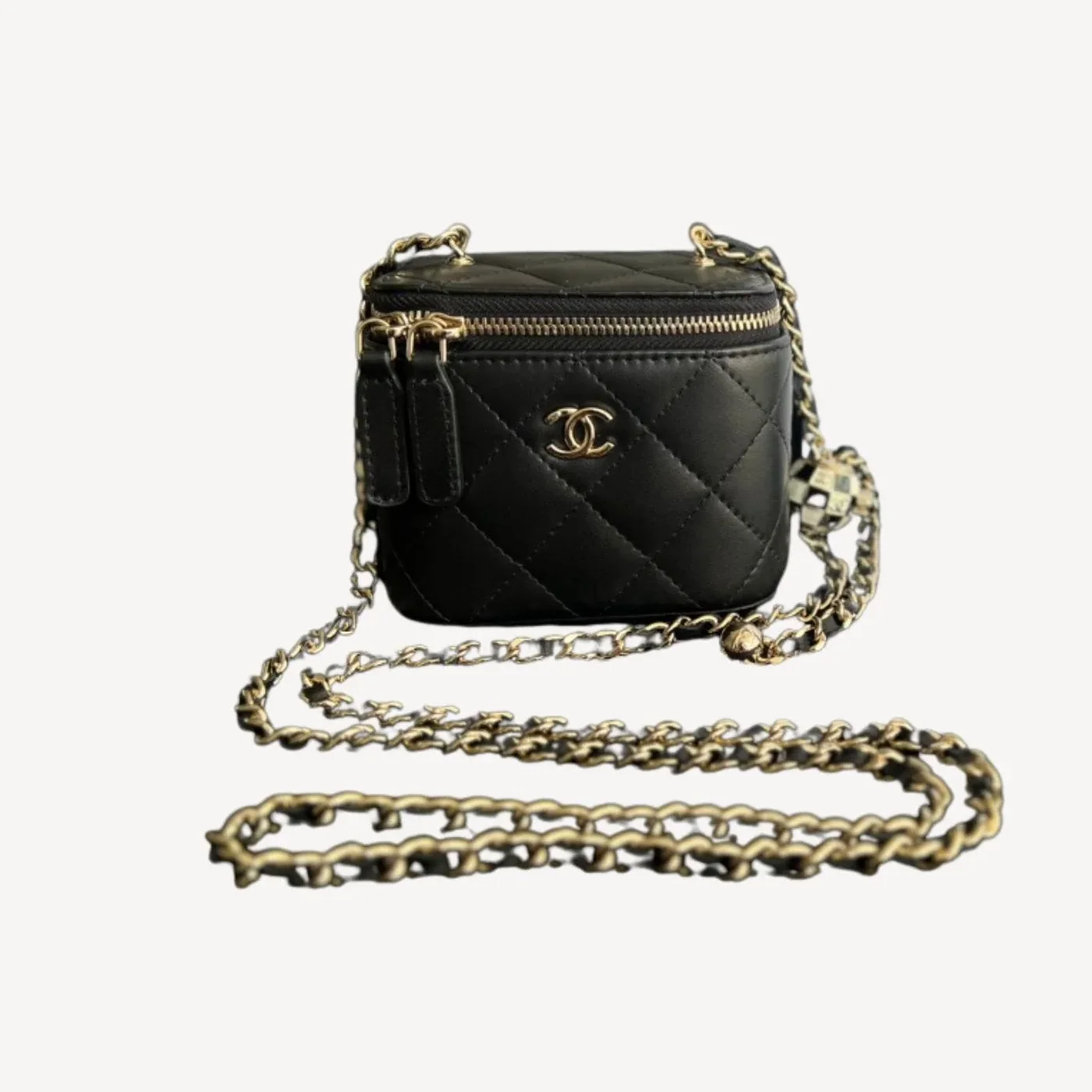Chanel Vanity With Chain Black / Chanel Vanity With Chain Black /