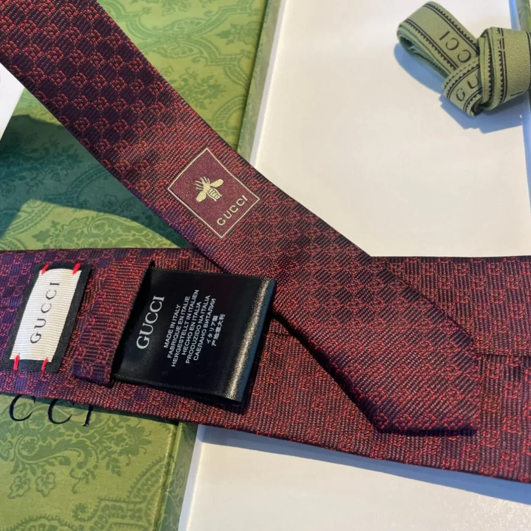 Gucci Monogram Interlocking G Jacquard Burgundy Tie