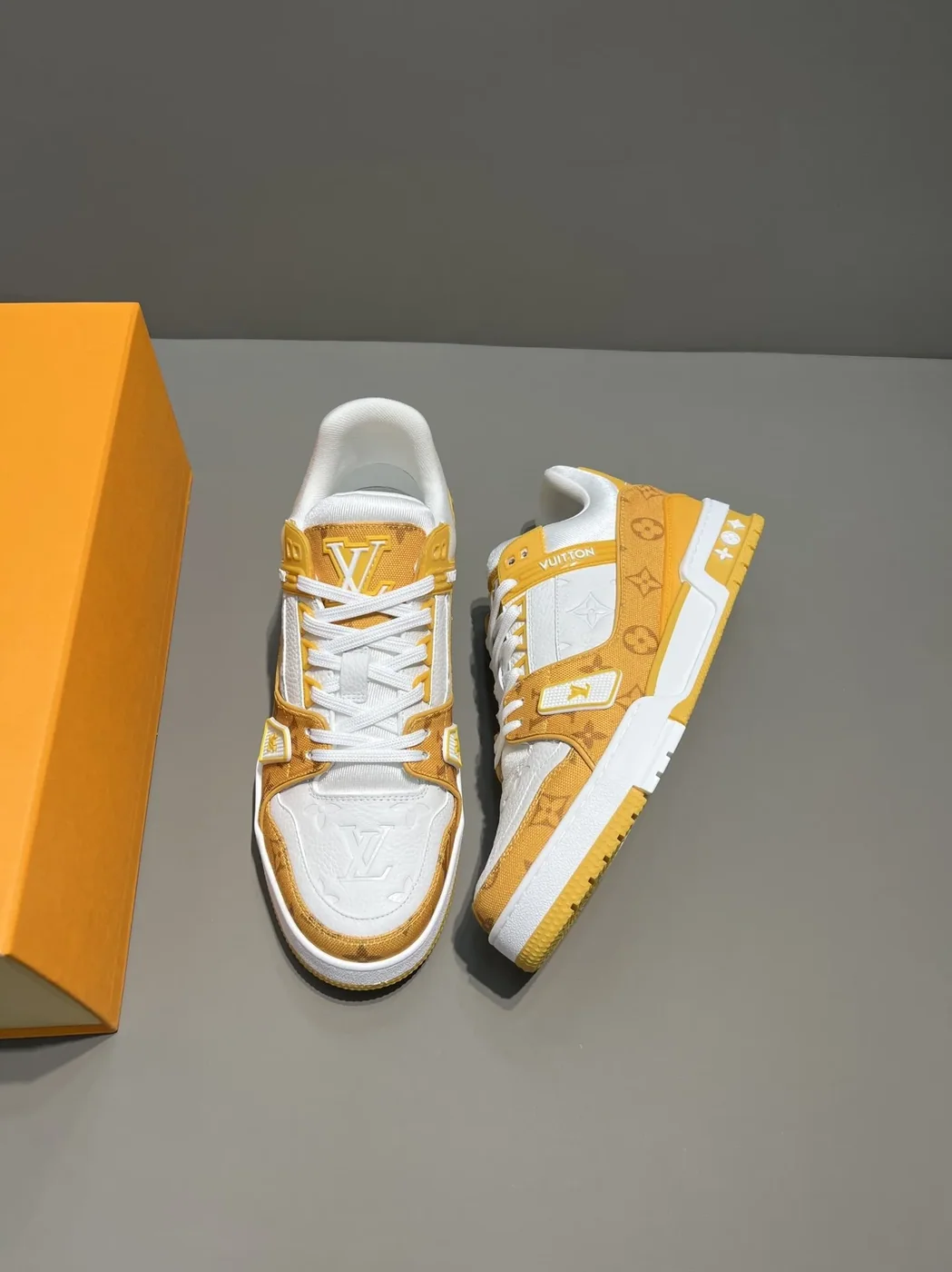 Louis Vuitton Trainer Sneaker Monogram Denim Yellow Virgil Abloh LV 1A9JHJ Louis Vuitton Trainer Sneaker Monogram Denim Yellow Virgil Abloh LV 1A9JHJ