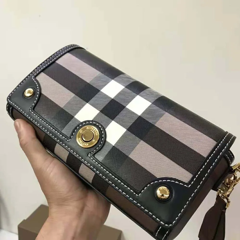 Burberry Top Handle Note Bag with Logo for Women in engraved Studs