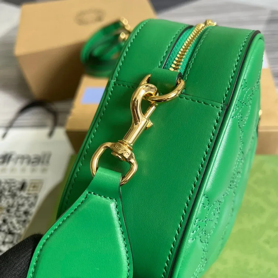 Gucci Matelasse Shoulder Bag Green Gucci Matelasse Shoulder Bag Green
