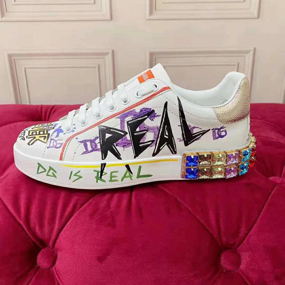 Dolce Gabbana D&G Calfskin Portofino Sneakers with Embroidery and Lettering for Unisex in Purple Dolce Gabbana D&G Calfskin Portofino Sneakers with Embroidery and Lettering for Unisex in Purple