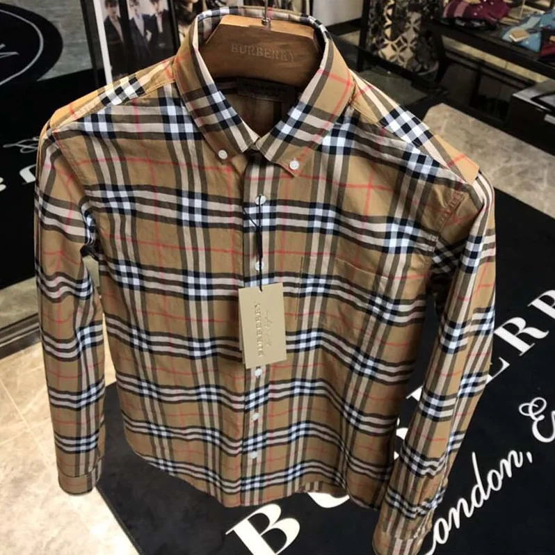 Burberry Button-Down Collar Vintage Check Cotton Shirt for Unisex