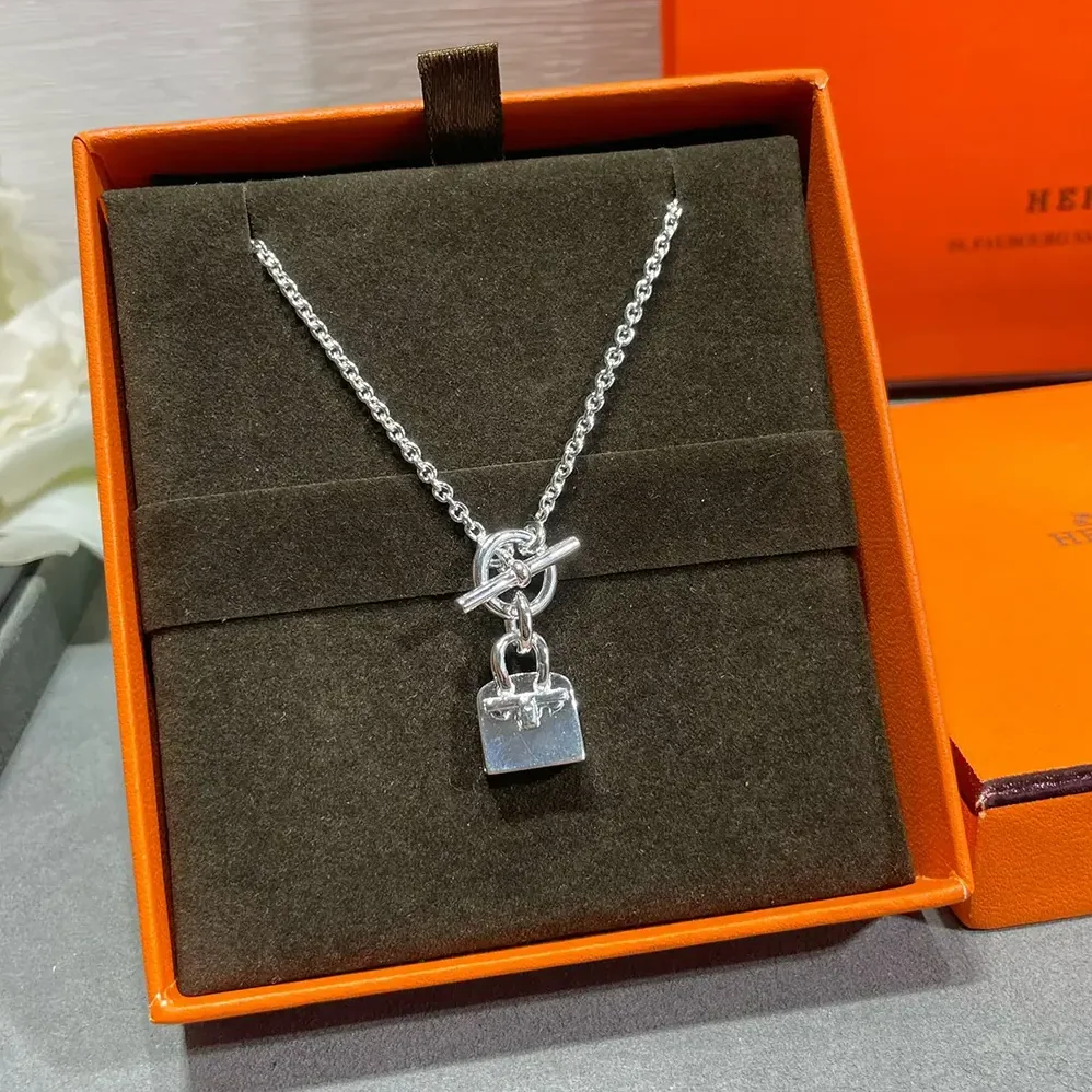 Hermes Amulettes Kelly Pendant for Women Hermes Amulettes Kelly Pendant for Women