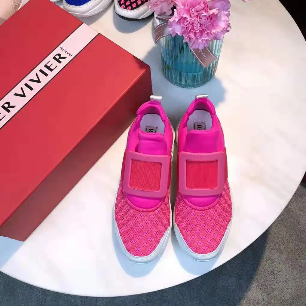 Roger Vivier Viv' Run Sneakers for Women in Rose