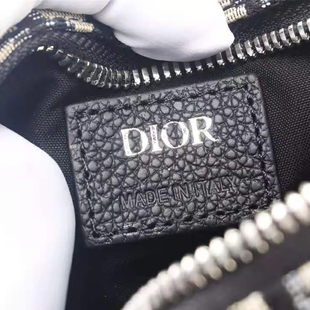 Dior Beige and Black Dior Oblique Jacquard Roller Messenger Bag for Men Dior Beige and Black Dior Oblique Jacquard Roller Messenger Bag for Men