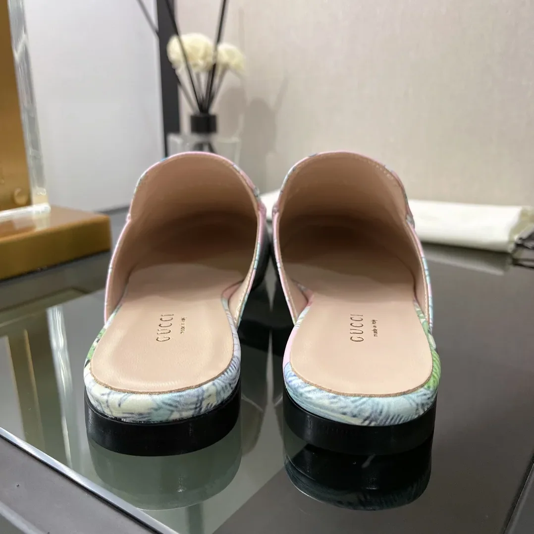 Gucci GG Princetown Slipper With Tiger White for Women Gucci GG Princetown Slipper With Tiger White for Women