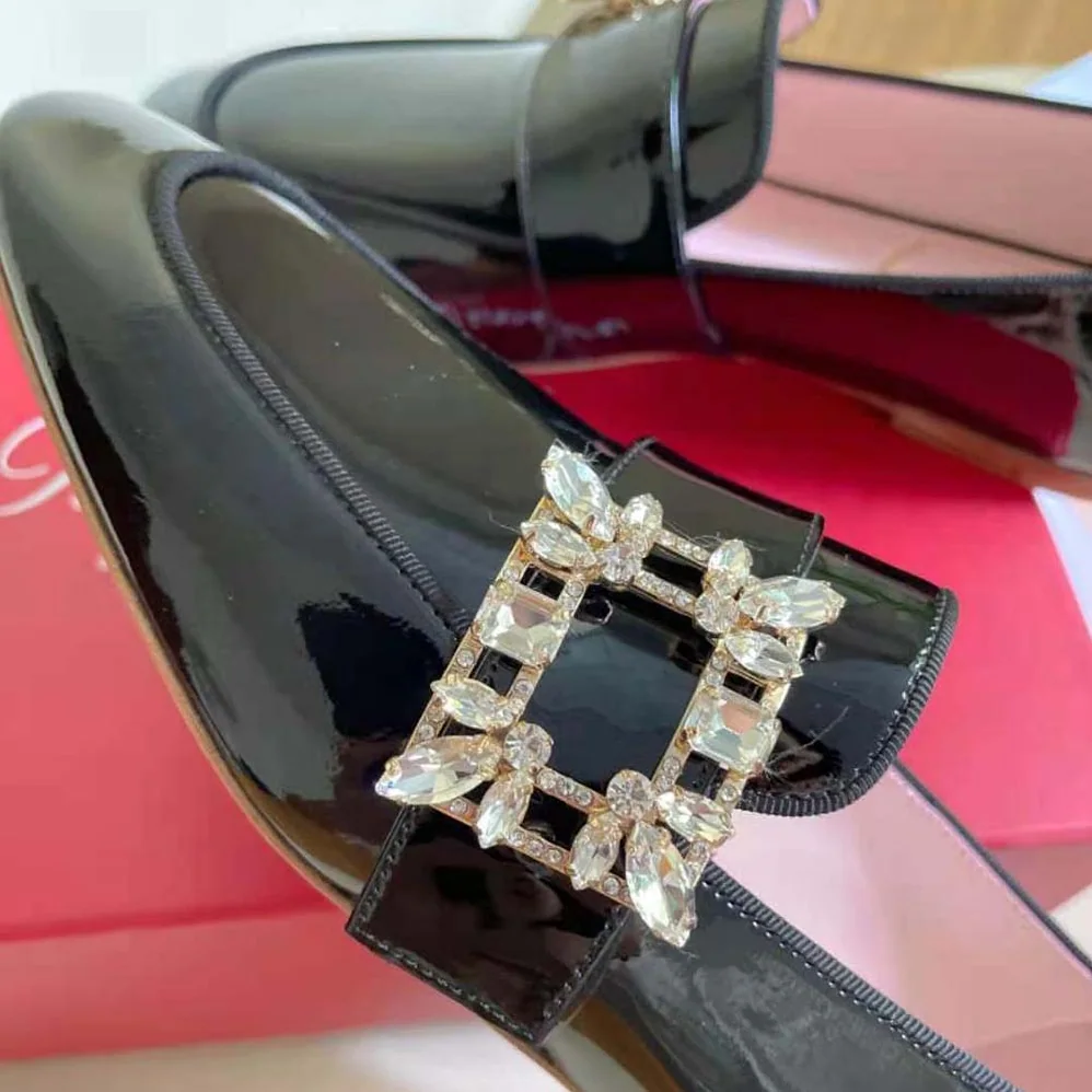 Roger Vivier Mini Broche Vivier Buckle Loafers in Patent Leather for Women in Black Roger Vivier Mini Broche Vivier Buckle Loafers in Patent Leather for Women in Black