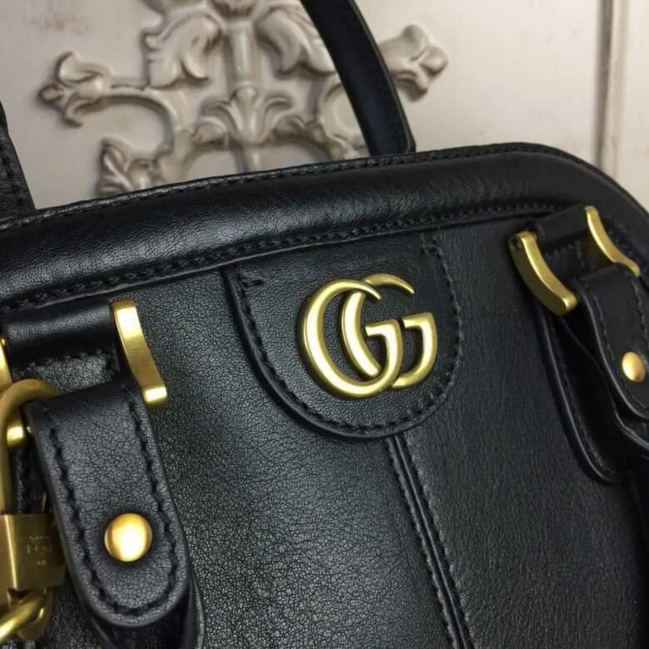 Gucci RE Medium Top Handle Bag Black /