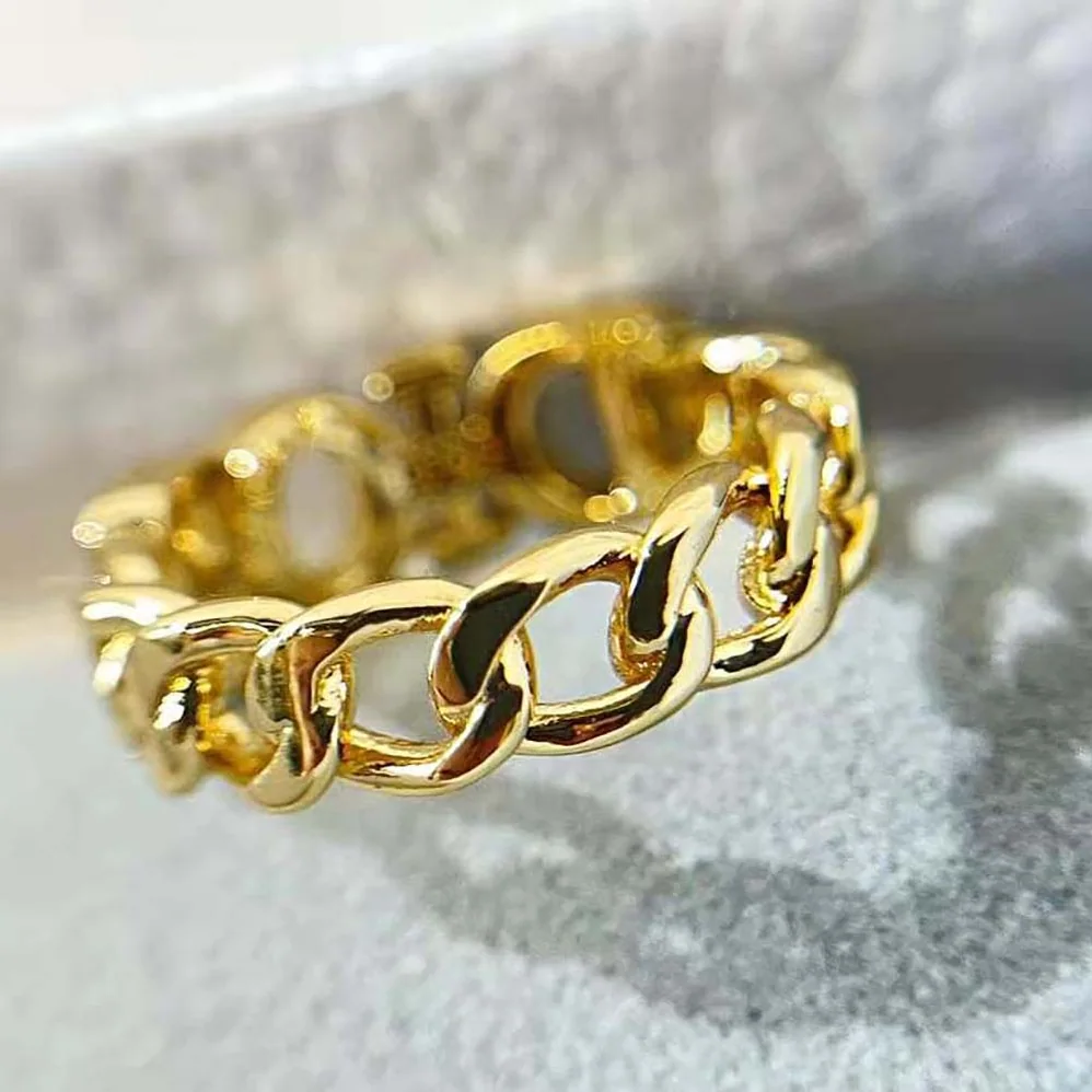 Dior Dio(r)evolution Ring Gold-Finish Metal and White Crystals for Women