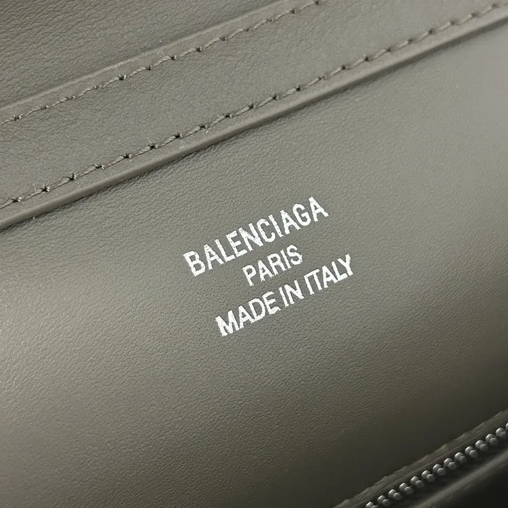 Balenciaga Rodeo Handbag Medium In Khaki Smooth Calfskin Aged for Women in Silver Hardware Balenciaga Rodeo Handbag Medium In Khaki Smooth Calfskin Aged for Women in Silver Hardware
